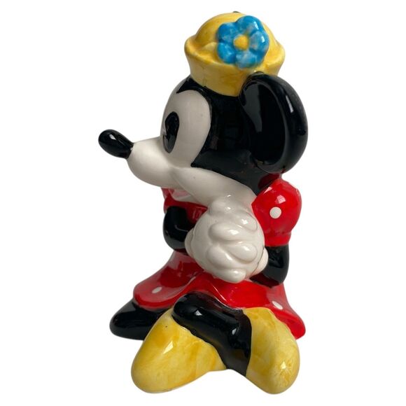 Vintage Disney Malaysia Mickey & Minnie Mouse Sitting Ceramic Figurines Set of 2 - Picture 3 of 11